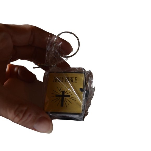 Key Chain Miniature Book Holy Bible with Text Readable Golden 1.75x1.25x0.25' - Picture 6 of 10